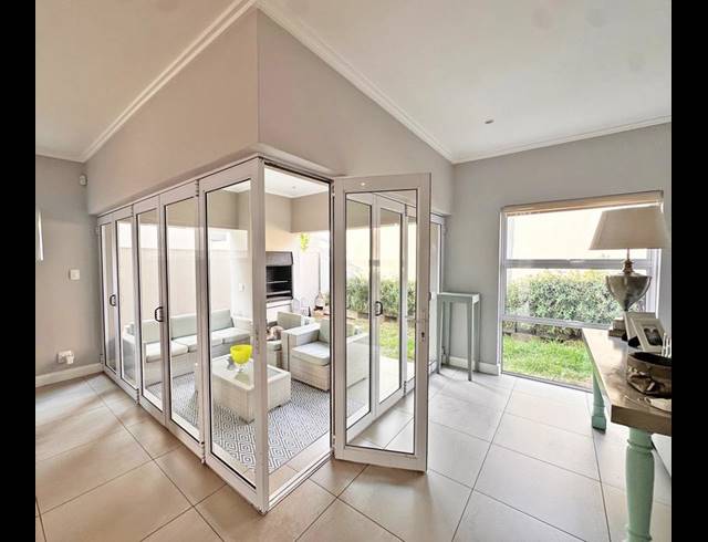 3 BEDROOM CLUSTER FOR SALE IN BRYANSTON